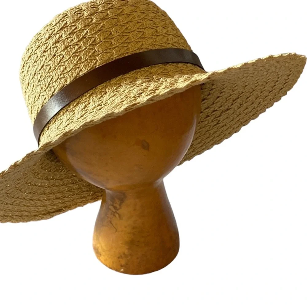 Made 100% Paper Hat  Band is Faux Leather High Quality